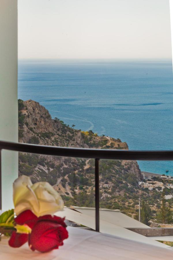 Mountain & Sea Villa Kyra Panagia Eksteriør billede