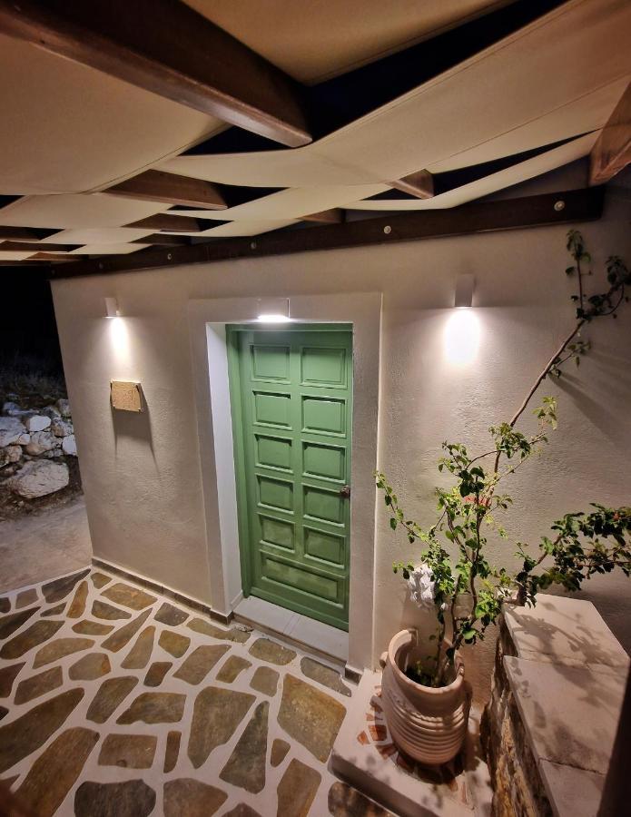 Mountain & Sea Villa Kyra Panagia Eksteriør billede