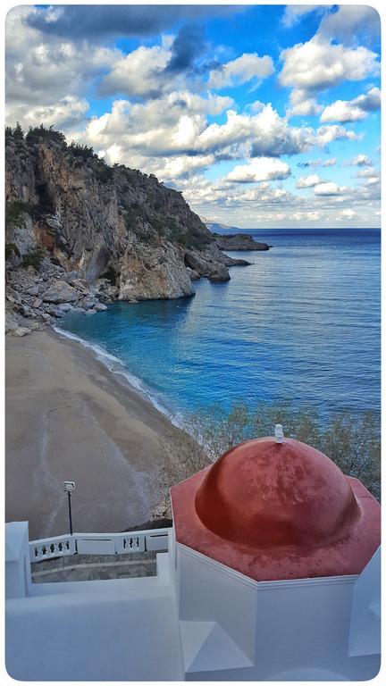 Mountain & Sea Villa Kyra Panagia Eksteriør billede